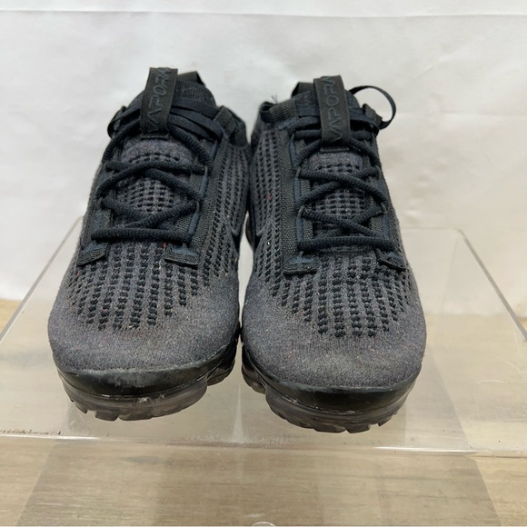 Nike woman’s Vapormax 2021 FK Flyknit Sneaker Triple Black size 5 Y Women’s 6.5 - Picture 5 of 10